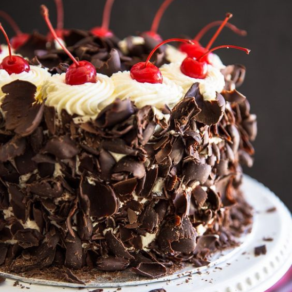 Online Black Forest Cake in Hyderabad| Probakes&Cakes| Buy now